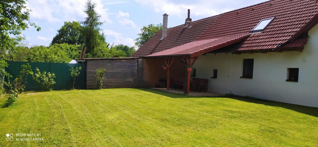 Apartmany Natalie Dvory nad Luznici Екстериор снимка