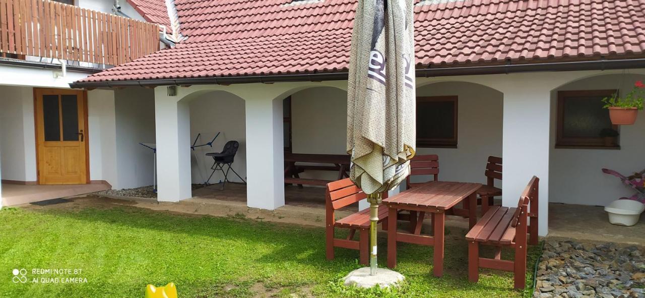 Apartmany Natalie Dvory nad Luznici Екстериор снимка